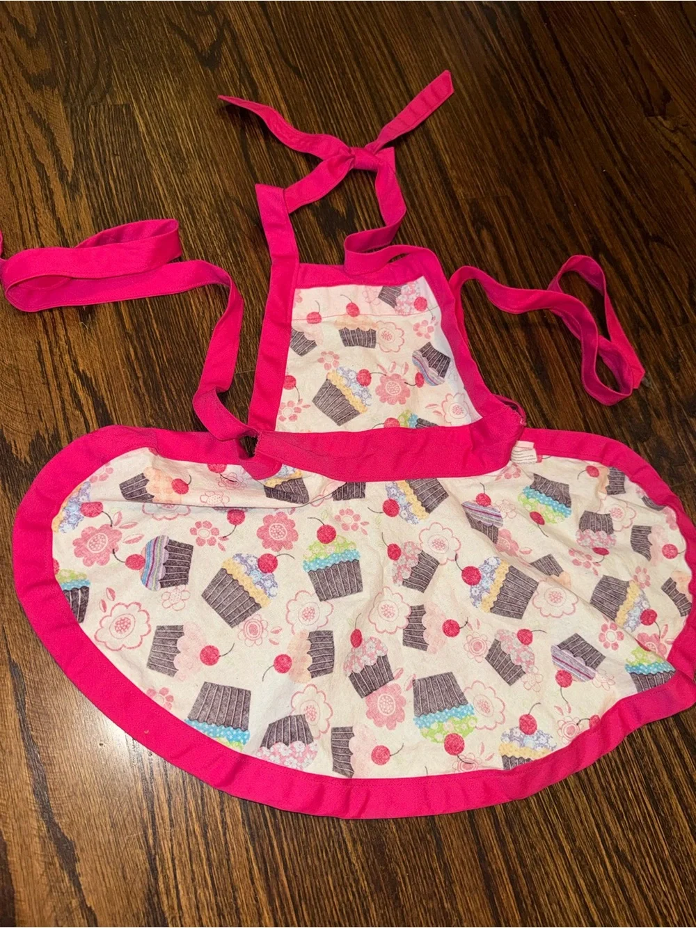 Personalized Pink Cupcake Print Kids Apron  “Madelyn”